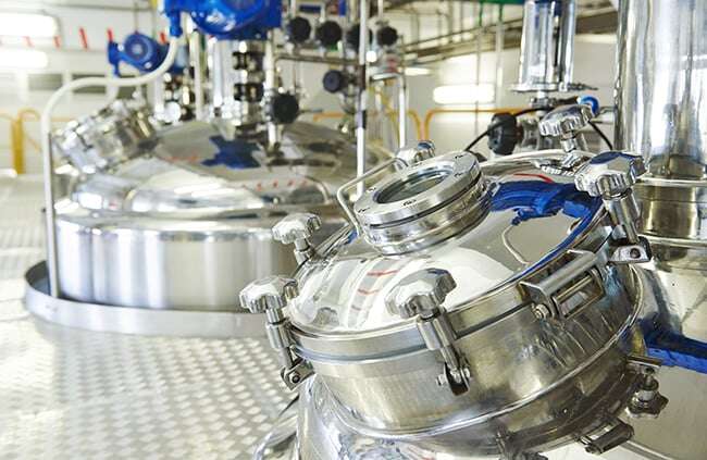 Pharmaceutical Industry Vessel - Equipment - Maintenenace - Repair - 4